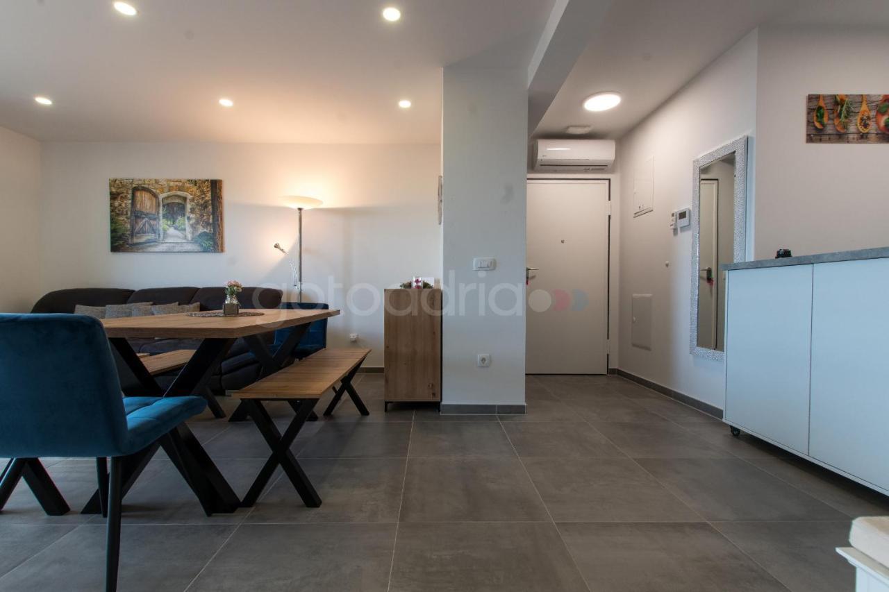 Sea View Apartment Leana Makarska Exterior foto